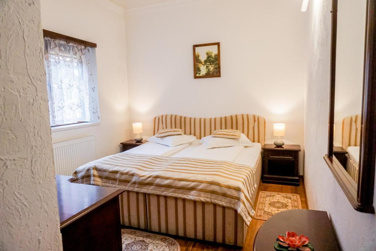 Hotel Claudiu Sighisoara Exterior photo